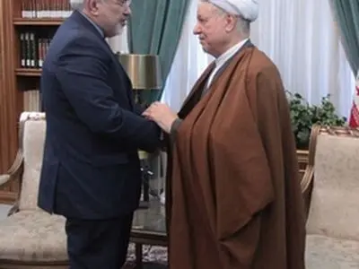 دیدار مسؤولان وزارت امور خارجه با آیت­ الله هاشمی