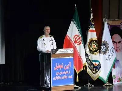 در تمام دوران ۸ سال دفاع مقدس راه‌های مواصلاتی دریایی دشمن مسدود شد