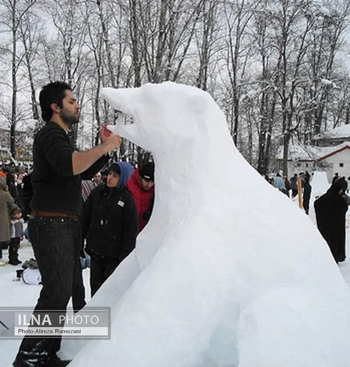 برگزاری جشنواره آدم برفی در لاهیجان 