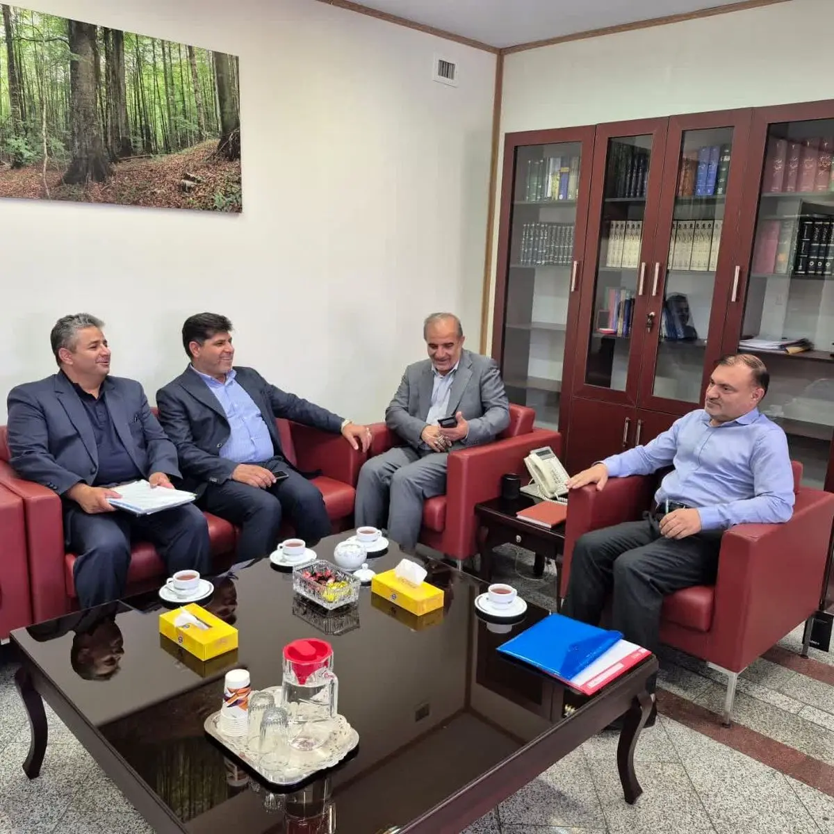 سازمان بازرسی به مشکلات ارزی صادرکنندگان فارس ورود کرد/ راهکارهای رفع موانع ارزی صادرات به عراق و افغانستان 