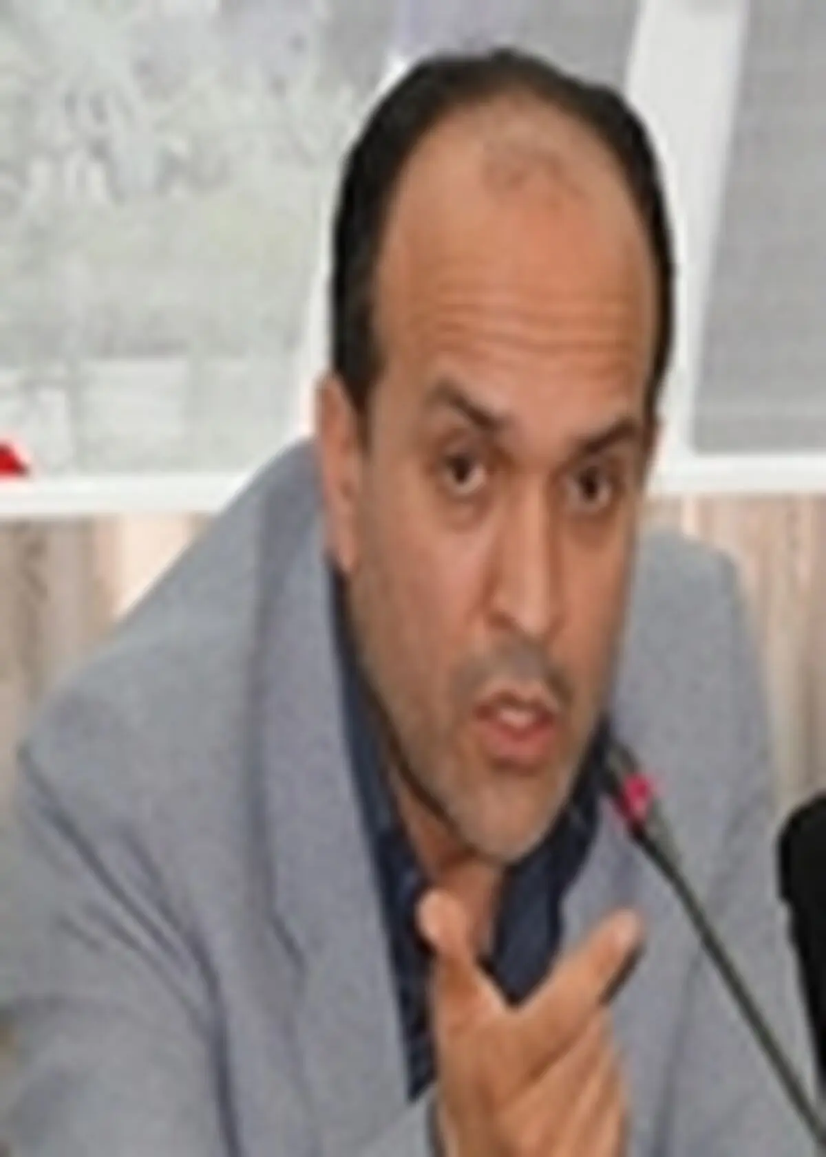 دولت سعی دارد بودجه را واقعی تر ارائه دهد
