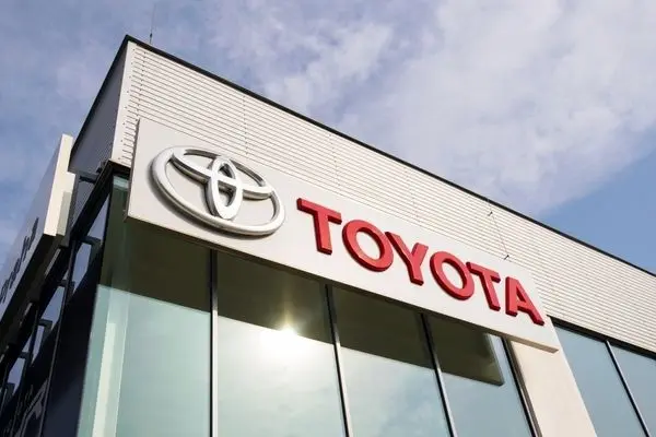 Toyota, Isuzu revive alliance with capital tie-up