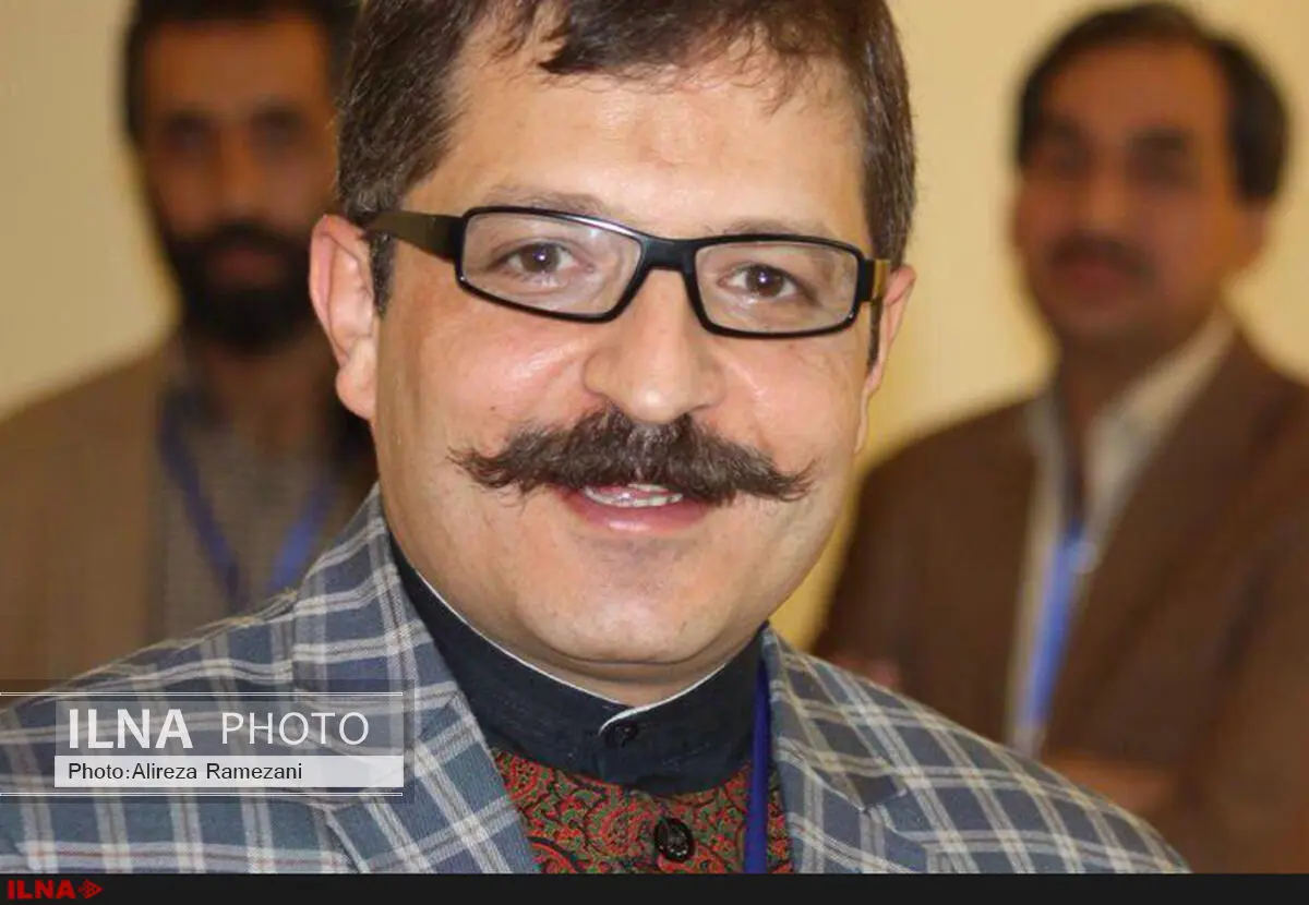 روحانی در مقابل هجمه‌های ناجوانمردانه، دست از نجابت بردارد