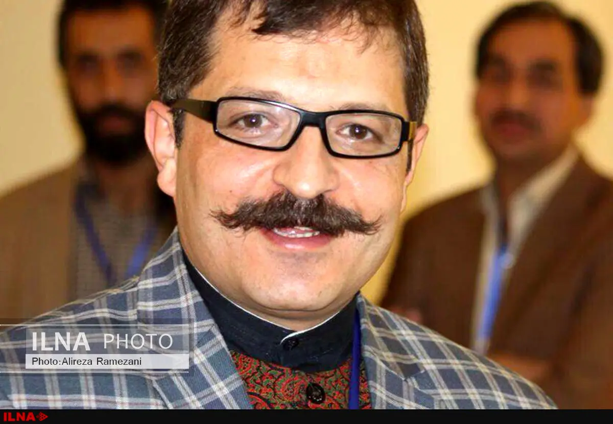 روحانی در مقابل هجمه‌های ناجوانمردانه، دست از نجابت بردارد
