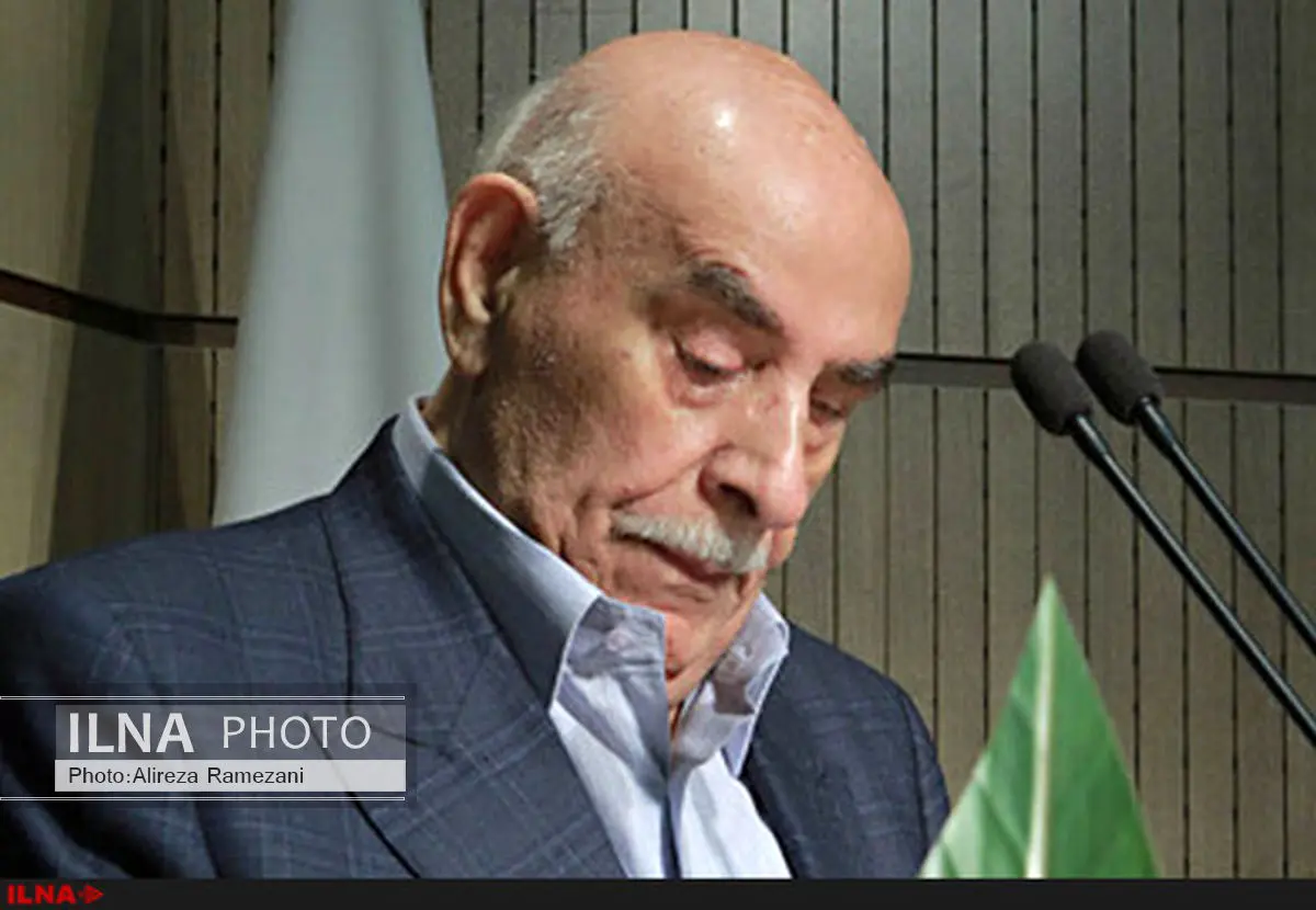 جعفری در شهرت فروغ نقش بسزایی داشت