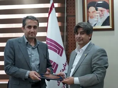 محمد آقاجانلو رئیس هیئتمدیره هلدینگ «ومعادن» شد/ تاکید بر اولویت بندی و پالایش پروژهها