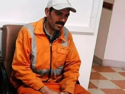 کارگر شهرداری زنجان، کیف حاوی دلار، یورو و مدارک را به صاحبش بازگرداند
