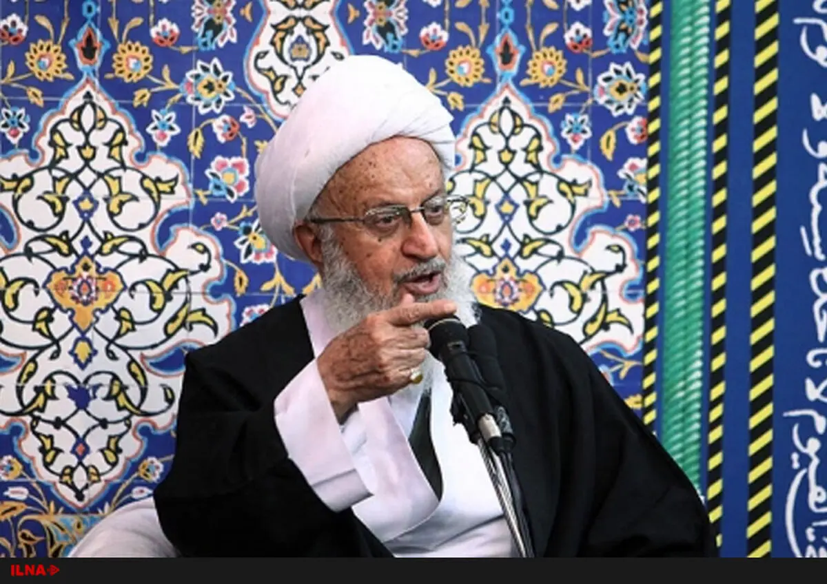 توصیه مکارم شیرازی به آملی لاریجانی و یزدی/ به این وضع خاتمه داده و به آبروی نظام کمک کنید