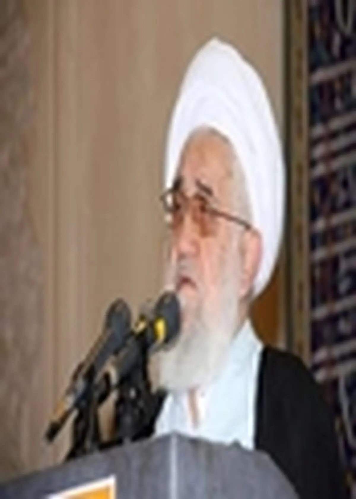 روحانیون در رفتارهای ضداخلاقی و منش های ناهنجار جامعه مسئولند