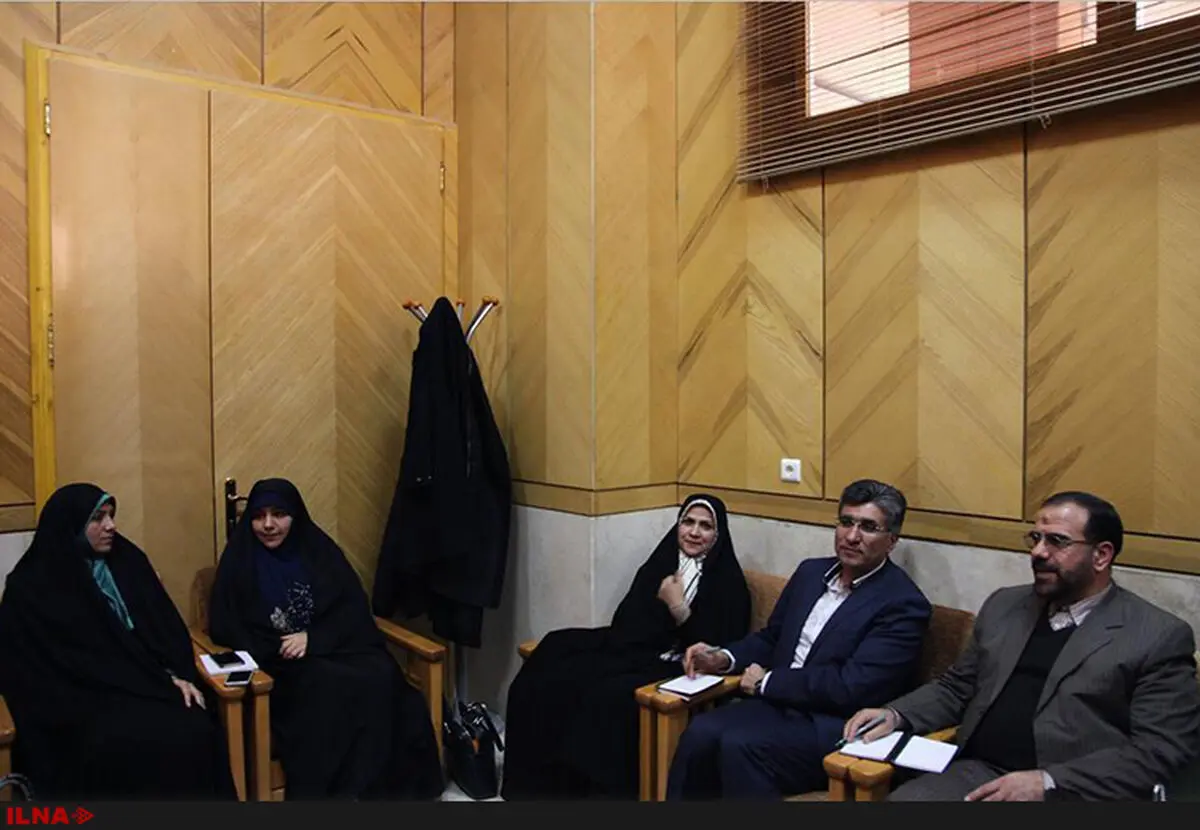 سوال رئیس جمهور از وزرا درباره چرایی عدم به‌کارگیری زنان در مناصب اجرایی