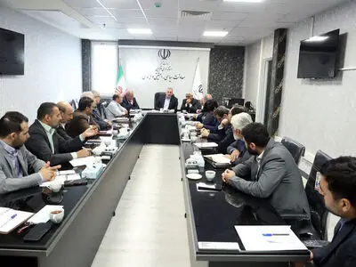 بررسی مشکلات دو شرکت تولی‌پرس و شیشه قزوین در کمیسیون امنیت کارگری
