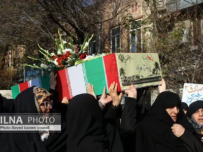 تشییع پیکر شهدای گمنام در تبریز