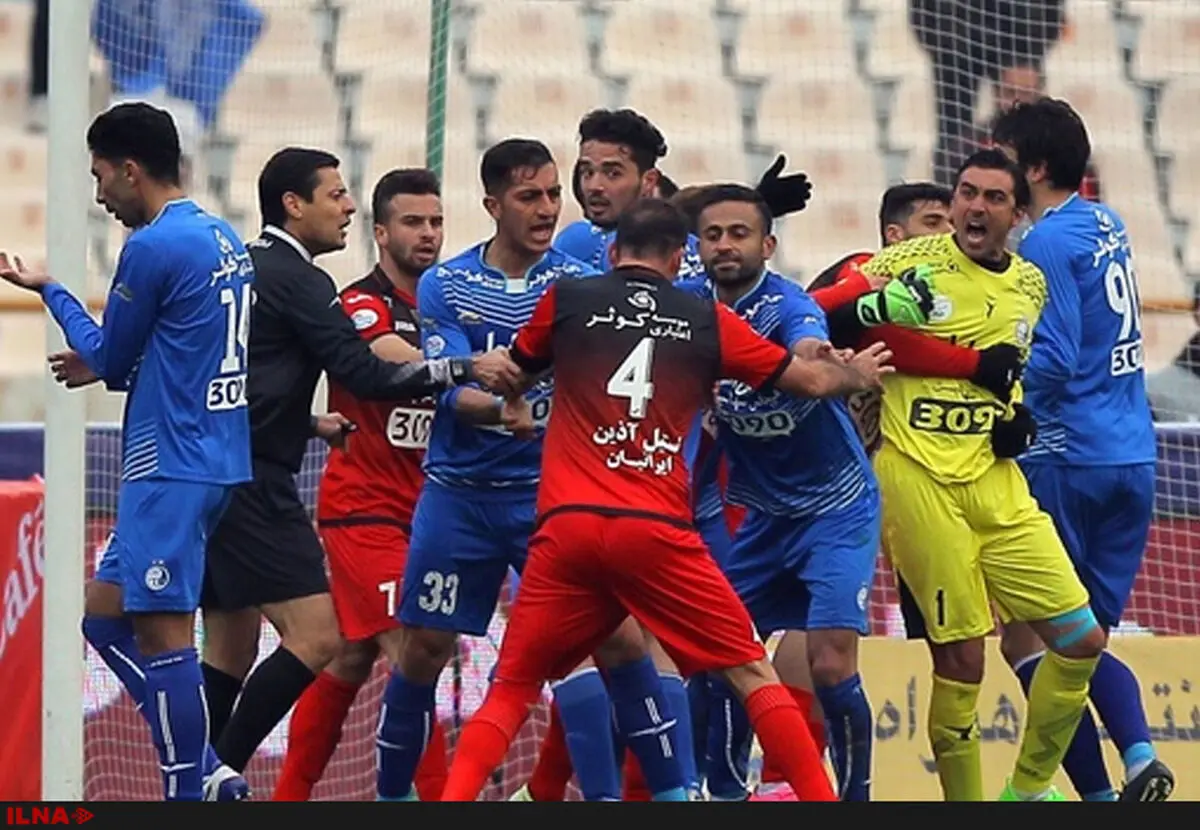 ممنوعیت استقلال، پرسپولیس و تراکتور از جذب بازیکن