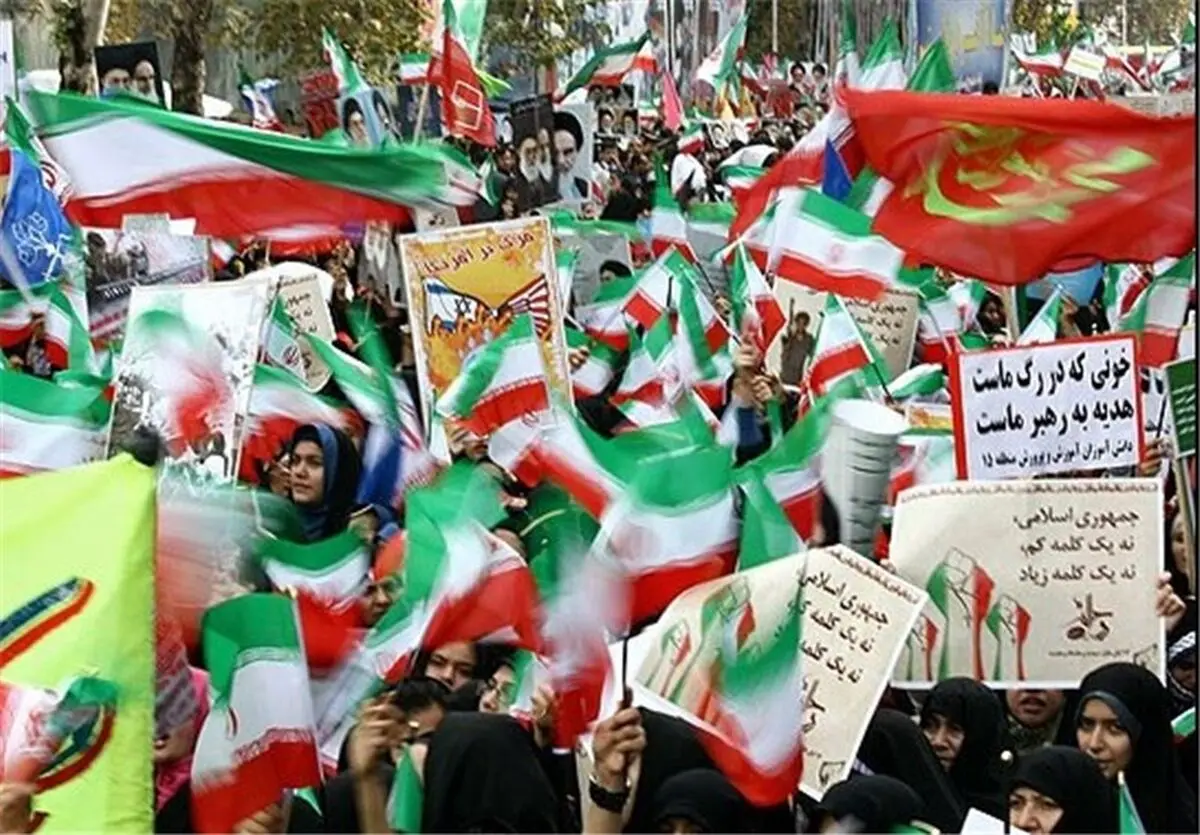 معاون سیاسی سپاه: در برابر ظالمان ساکت نمی‌نشینیم