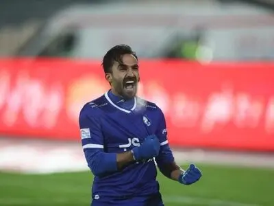 استقلال مطالبات  موسوی را پرداخت کرد