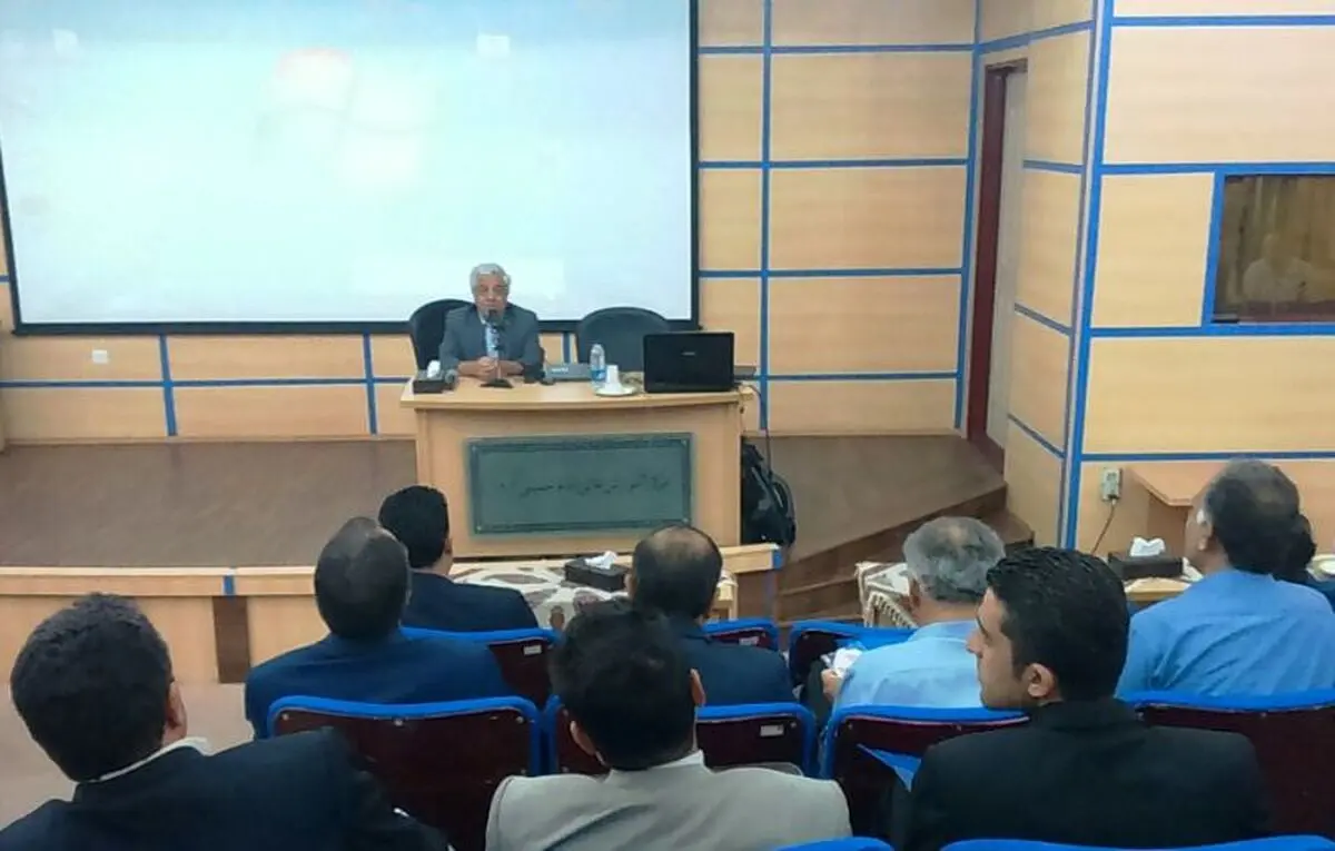 ضرورت تولید محصولات علوفه ای کم آب بر و متناسب با شرایط آب و اقلیم کشور