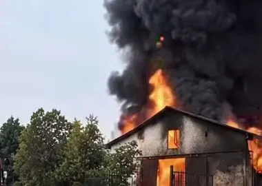 انفجار در کارخانه فروسیلیس ملایر؛ سه کارگر مجروح شدند