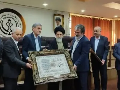 کمک به همنوعان بالاترین لذت و موهبت است