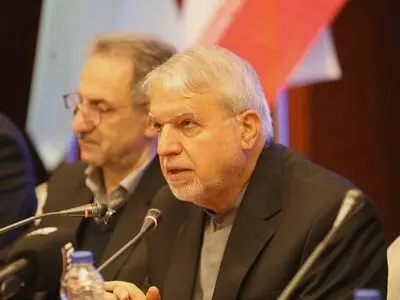 گردشگری ایران در مدار ثبات قرار دارد/ افزایش آمار گردشگران در پاییز امسال/ با سازوکار نظارتی، اختیارات هتل‌داران افزایش خواهد یافت 