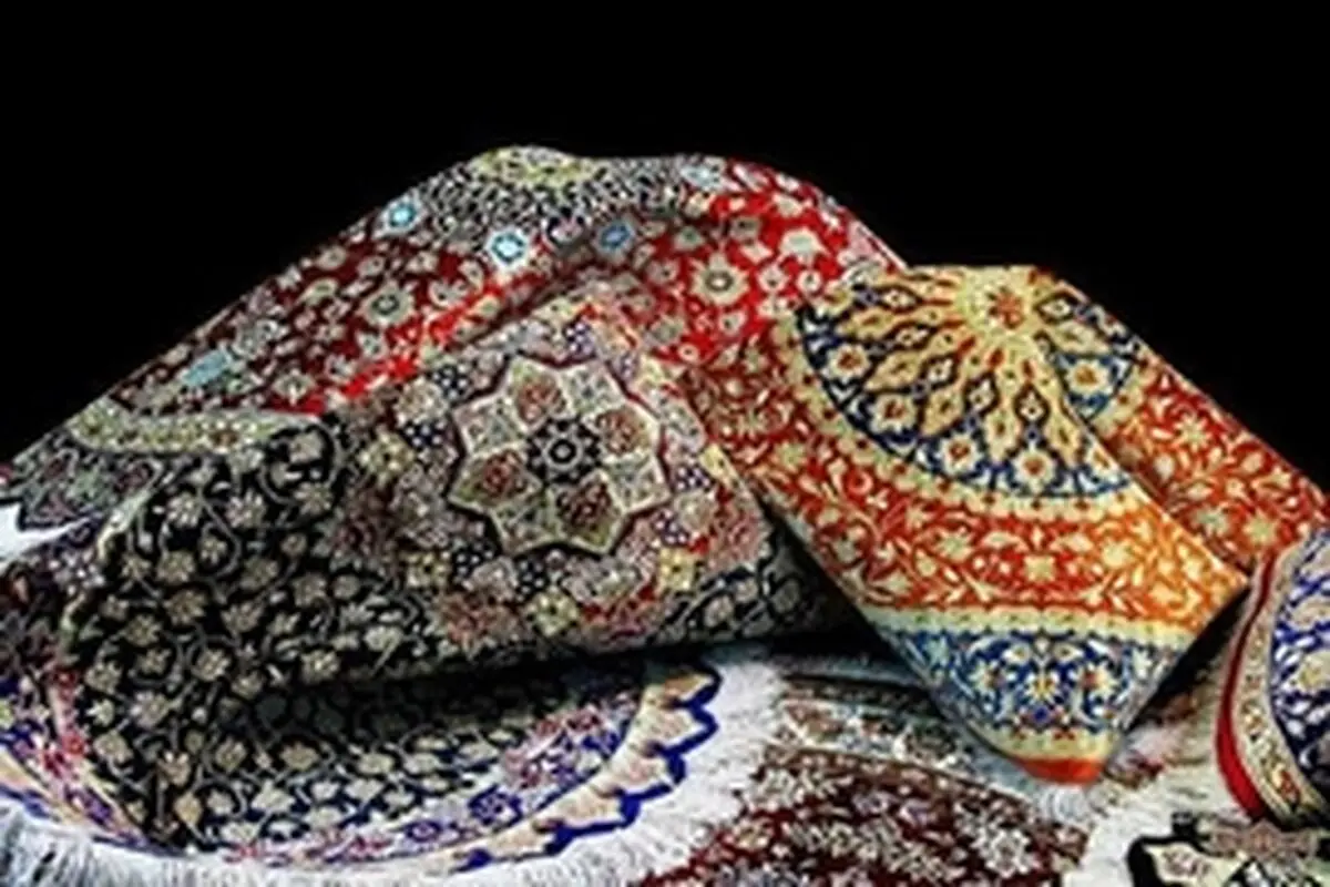 توسعه صنعت فرش، موجب رونق اقتصاد خانوار می‌شود