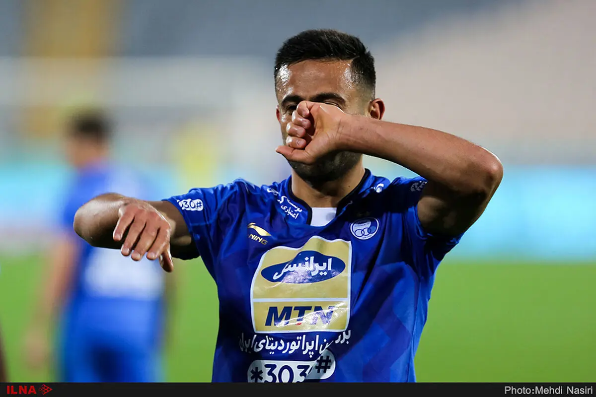 بهترین هافبک فصل هفدهم؛ امید ابراهیمی
