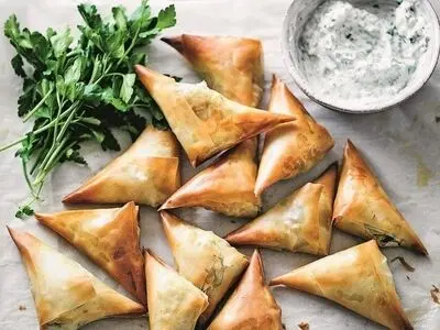 دستور تهیه بورک پفکی غذای خوشمزه ترکی