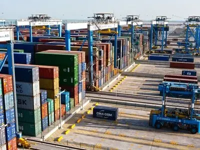 اولین استاندارد برای بالندگی نظام ملی افزایش مقیاس فعالیت تولیدکنندگان داخلی است