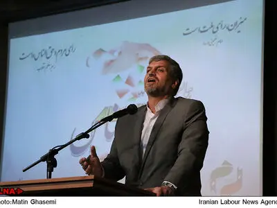 برخی انتخابات را وسیله‌ مقابله با استکبار جهانی می‌دانند/ عوامل نظارتی مانع اتحاد اصلاح‌طلبان نباشند
