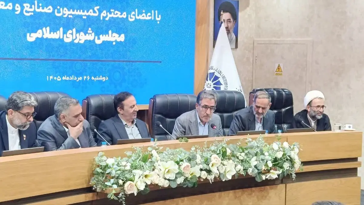 حذف ارز ترجیحی اقدام شجاعانه رئیس‌جمهور بود