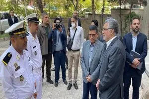 تقدیر وزیر بهداشت از دو بازمانده ناوشکن دنا به مناسبت روز ملی اهدای خون
