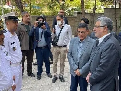 تقدیر وزیر بهداشت از دو بازمانده ناوشکن دنا به مناسبت روز ملی اهدای خون