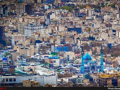 ادامه ساخت و سازهای غیرمجاز  در محدوده کاخ گلستان، بنگاه فرد شیشه، مدرسه صدر، امامزاده صالح و سنگلج/سازمان میراث‌فرهنگی نمی‌تواند پیگیر تخلفات باشد