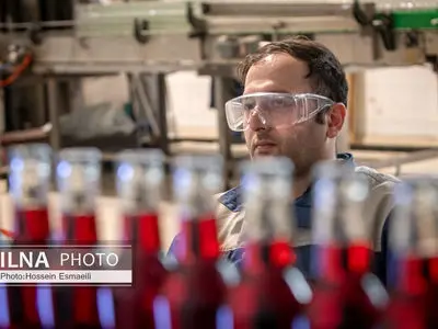 مزد کارگر متوسط بگیر و مشمول طرح طبقه بندی در سال جدید چقدر است؟