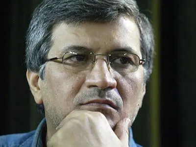 حسن برزیده: کلاف سردرگم هسته‌ای باید به دست ظریف بازمی‌شد   