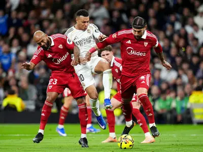 ویدیو: خلاصه بازی رئال مادرید 2 - سویا 0 