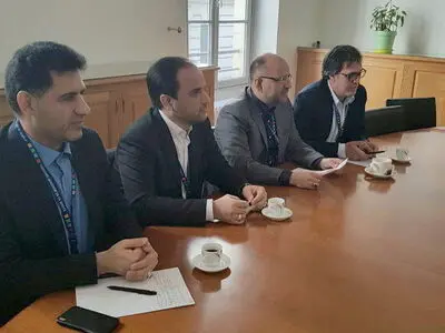 رییس کانون سردفتران و دفتریاران با معاون وزیر دادگستری فرانسه دیدار کرد