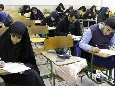 واکنش دانشگاه یزد به خبر برخورد با دانشجویان چادری