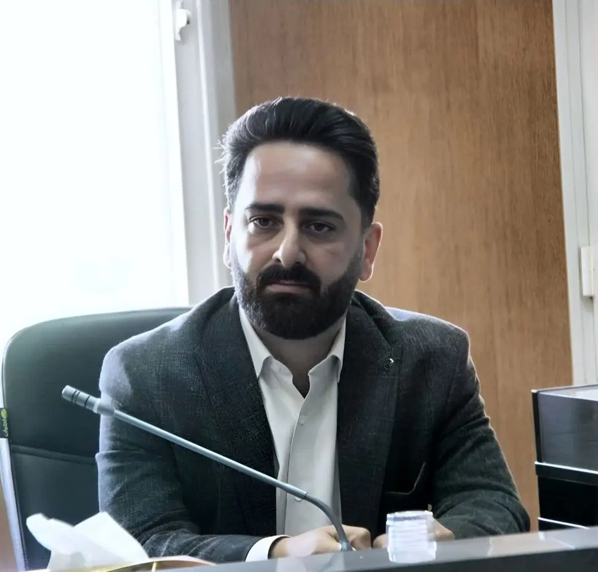 الویت کاری در اداره کار، برخورد با اشتغال غیر مجاز است