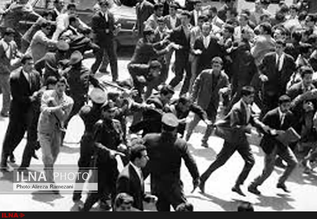 پانزده خرداد از نگاه شاهدان عینی در شبکه جامجم