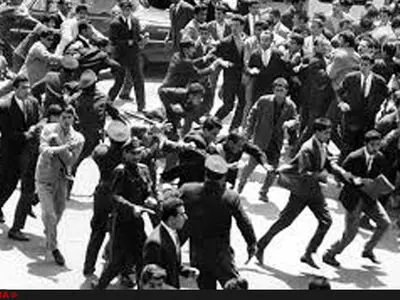 پانزده خرداد از نگاه شاهدان عینی در شبکه جام‌جم