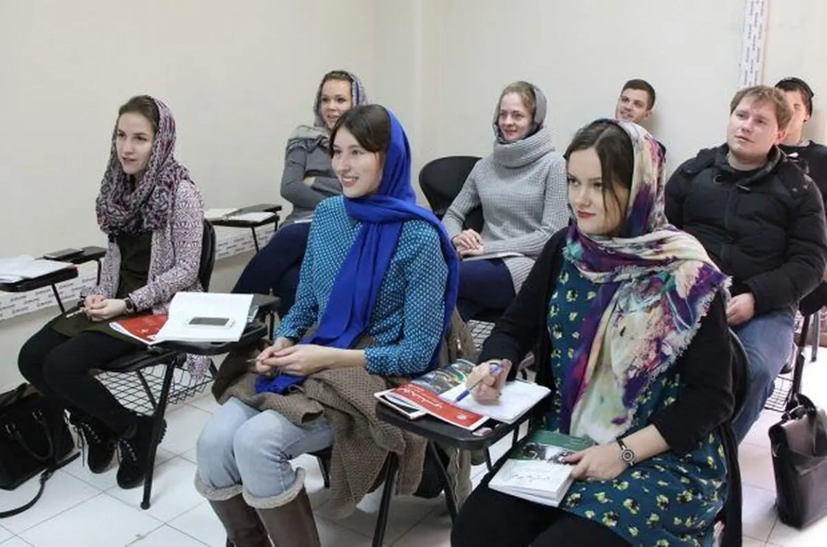 تحصیل بیش از ۳۰۰ دانشجوی غیرایرانی در دانشگاه فنی و حرفه‌ای