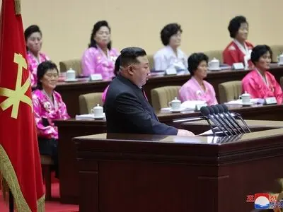 Happy Korean Women: DPRK