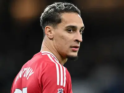 آنتونی آماده انتقال به عربستان: وینگر مغضوب منچستریونایتد در رادار چند باشگاه