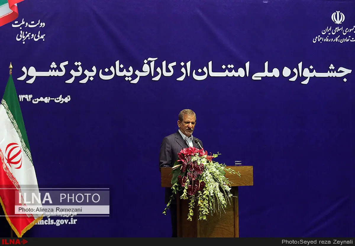  کارآفرینان می‌توانند موتور اصلی تحرک اقتصادی کشور باشند