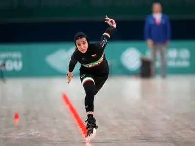 درخشش دختران اصفهانی در مسابقات اسکیت آزاد کشور 