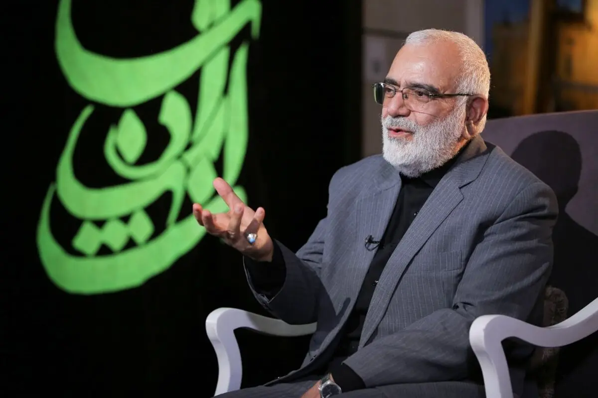رمز موفقیت رزمندگان در جبهه ذکر یا حسین(ع) بود