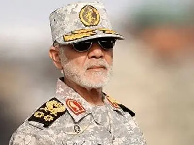 قائد مقر خاتم الأنبياء: أي دولة تضع نفسها درعاً دفاعيا لأمريكا ستحترق بنيران الحرب