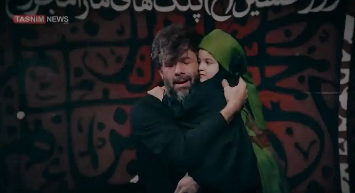 نوحه‌ خوانی حسین ستوده در محرم ۱۴۰۴ + فیلم