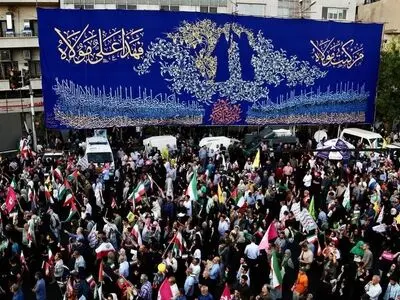برنامه‌های عید غدیر در خیابان انقلاب؛ از نقالی و سرود تا مواکب اطعام