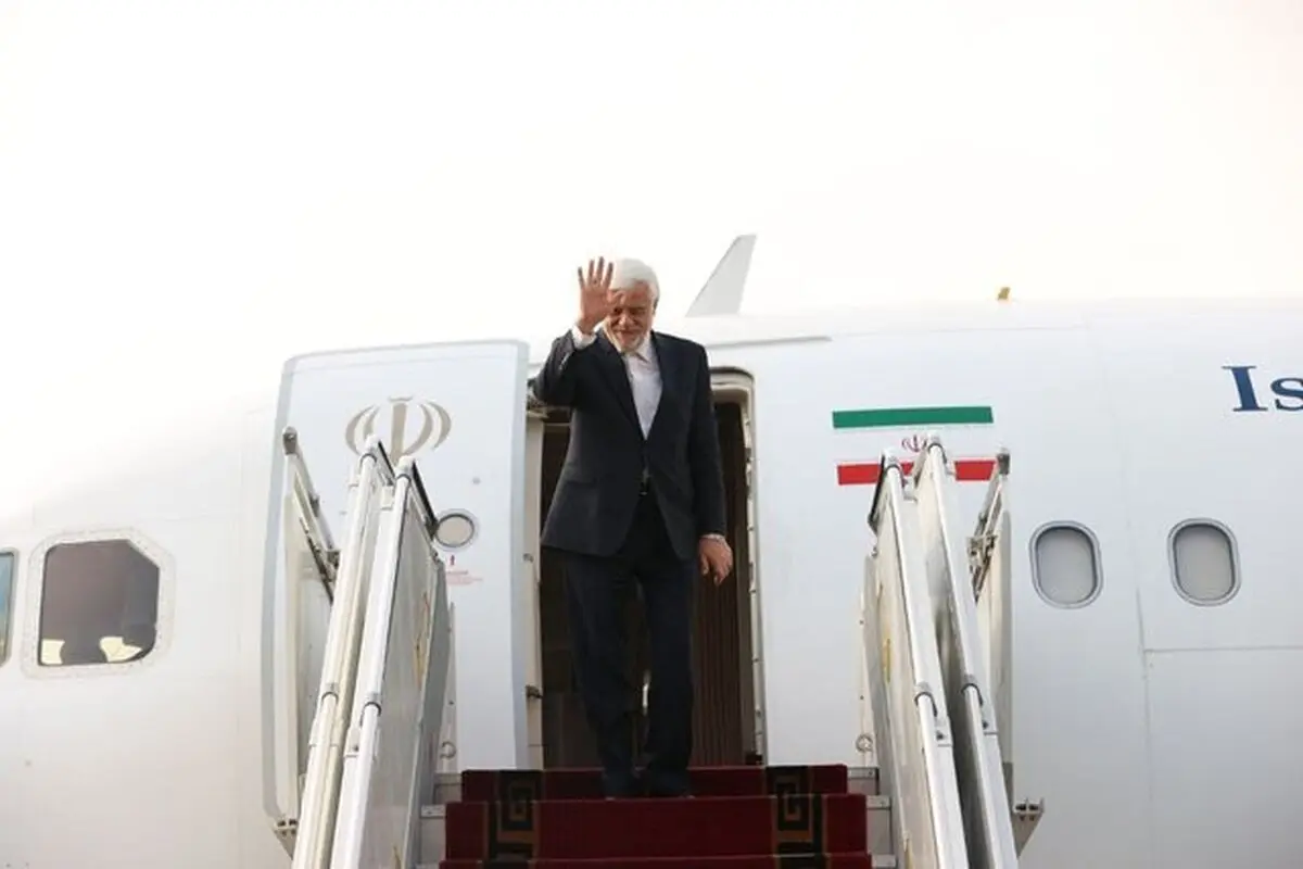 عارف به مشهد سفر کرد